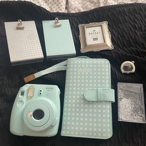 Blue Fujifilm Instax Mini 9 Bundle